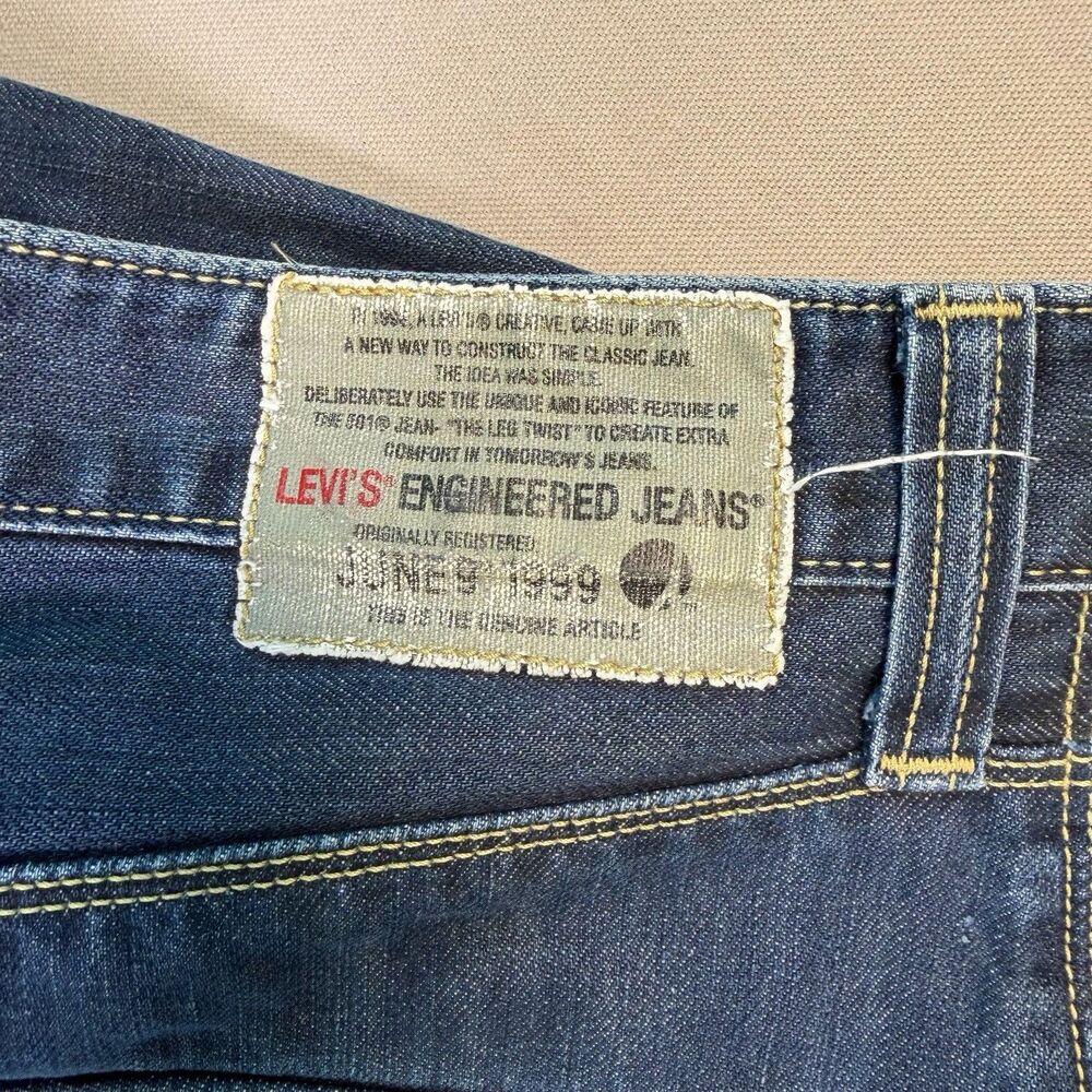 1999 Levi's Engineered Jeans Straight Leg Twisted Seam Distressed Vintage 34x30